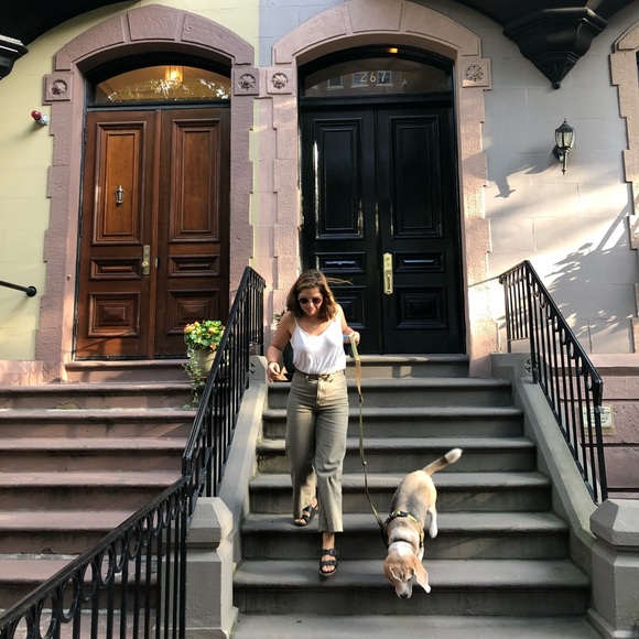 Meet your Posher, Fernanda - Picture 3 of 16